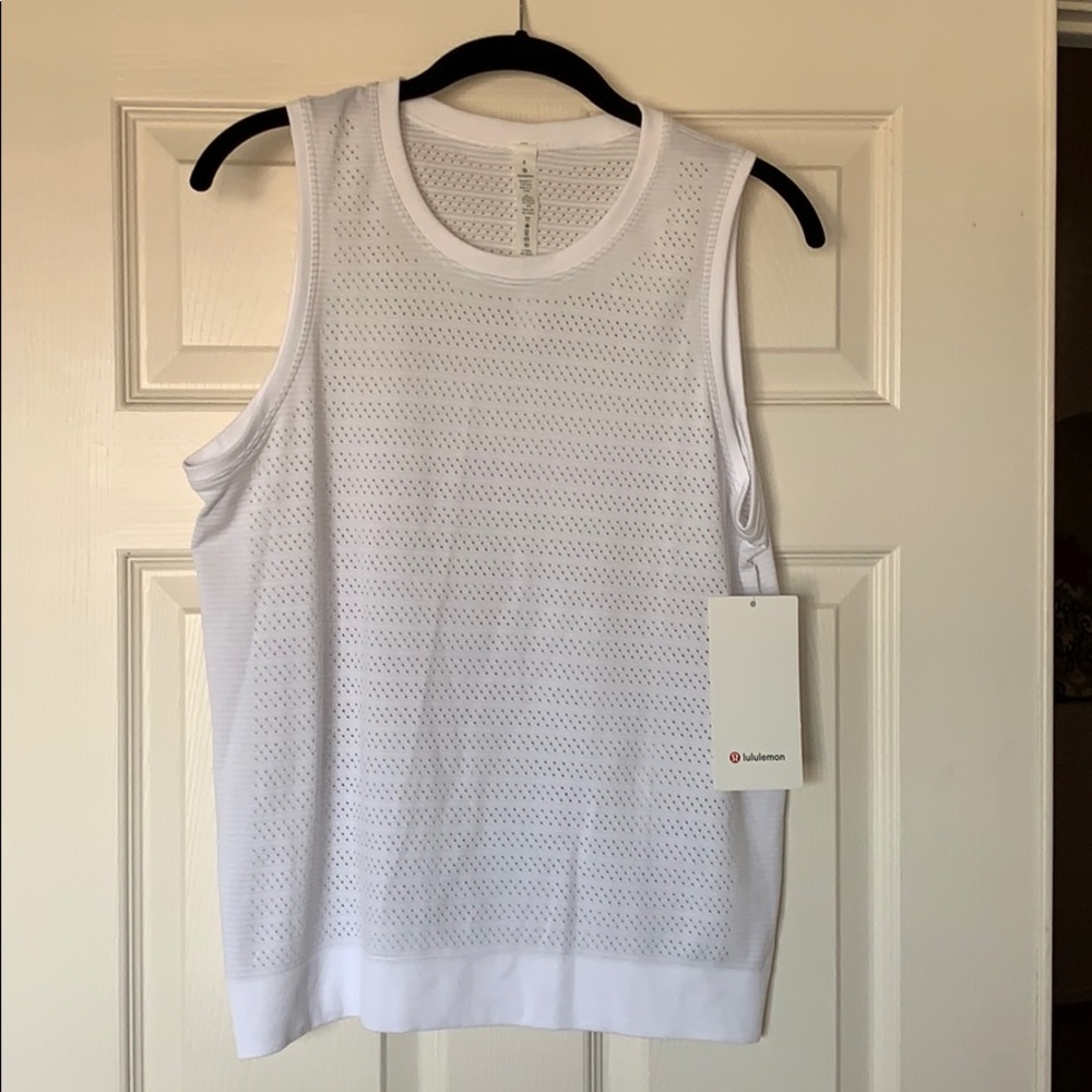 Lululemon Breeze By Muscle Tank